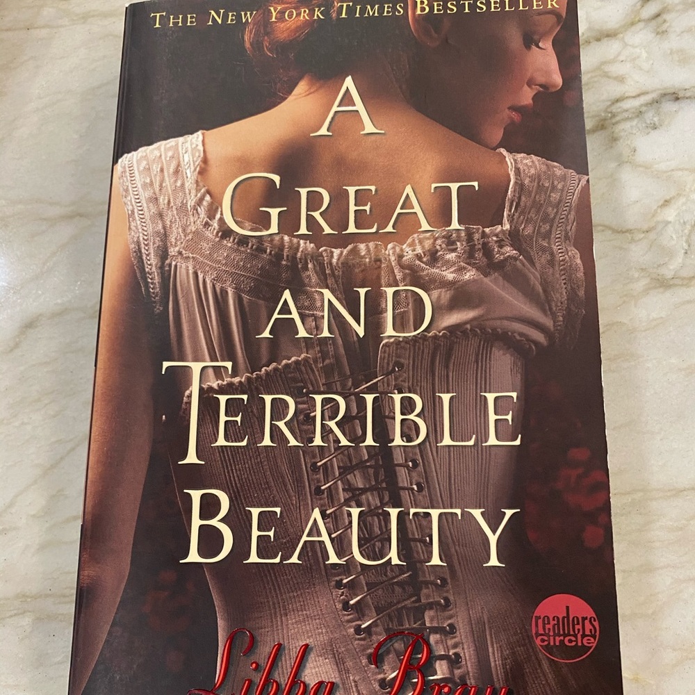 Gemma Doyle Book Series 1 & 2 by Libba Bray